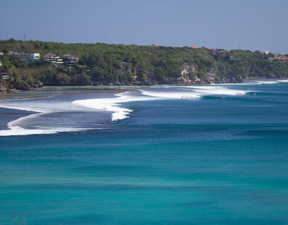 bali surfing places